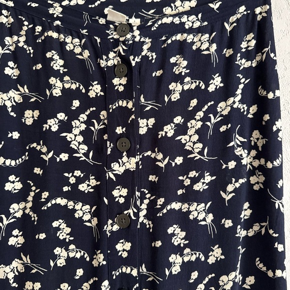 90’s Gap  Navy and White Floral Maxi Skirt - Picture 3 of 3